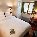 Val Lachard 4*