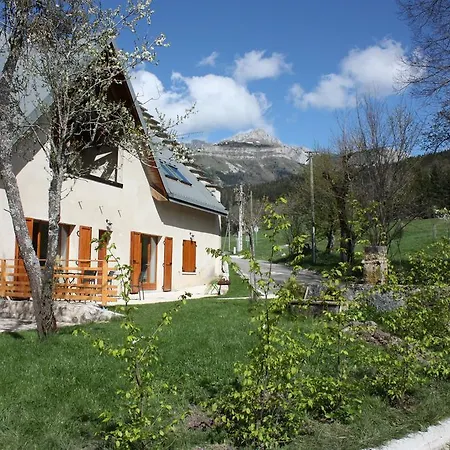 Val Lachard Отель 4*