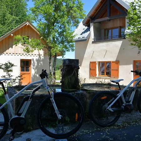 Val Lachard 4*